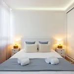 Lovelystay - Penthouse Balcony Πόρτο