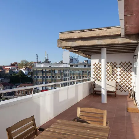 Apartment Lovelystay - Penthouse Balcony