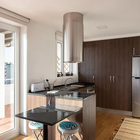 Penthouse Balcony Apartment By Lovelystay
