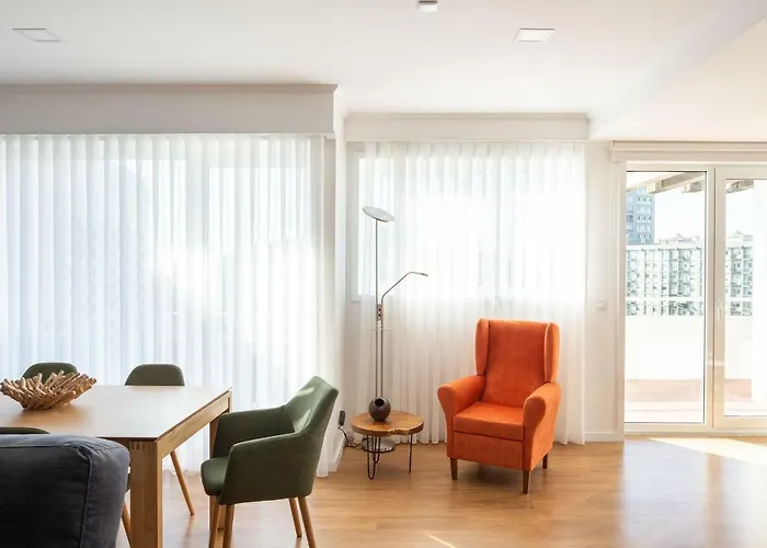 Lovelystay - Penthouse Balcony